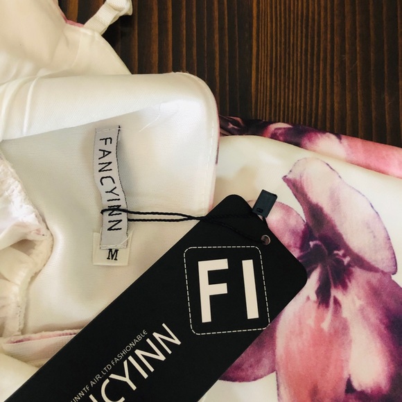 Backless Homecoming / Party Dress - Picture 3 of 3